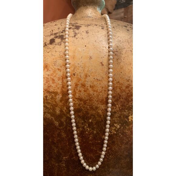 14K Gold Freshwater Pearl 28 Inch Necklace - Picture 1 of 4